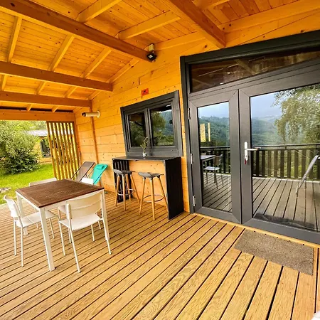 Campeggio Nature Sur La Vallée De La Truyère *